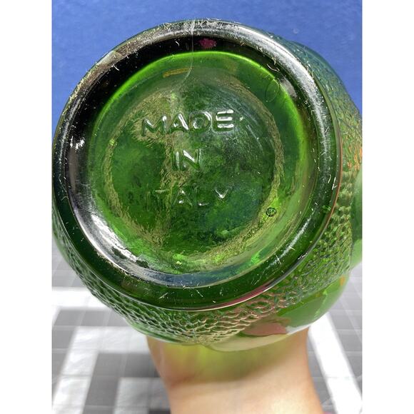 Vintage Italian Emerald Green Vase Embossed Fruit Design Made in Italy 10" Tall - Picture 6 of 6